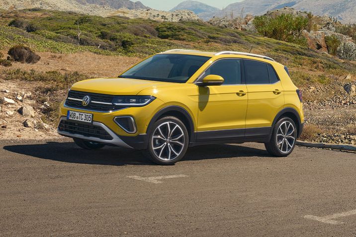 Kompakt SUV modern dizájnnal és tágas belső térrel