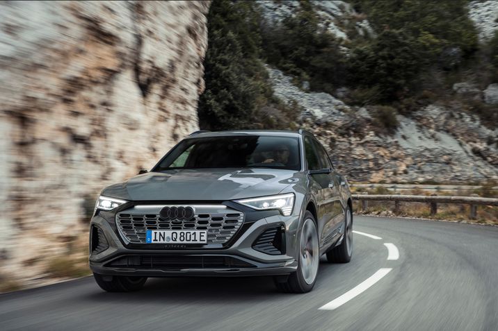 Győri elektromos hajtásokkal mutatkozott be az új Audi Q8 e-tron