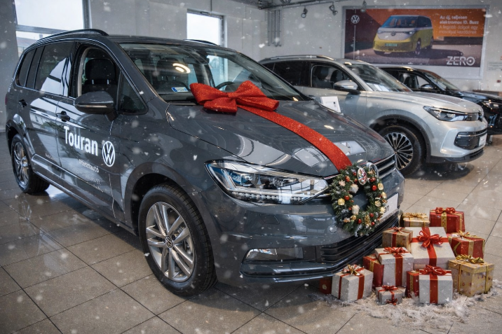 Ünnepi nyitvatartás az Autó Szélesnél